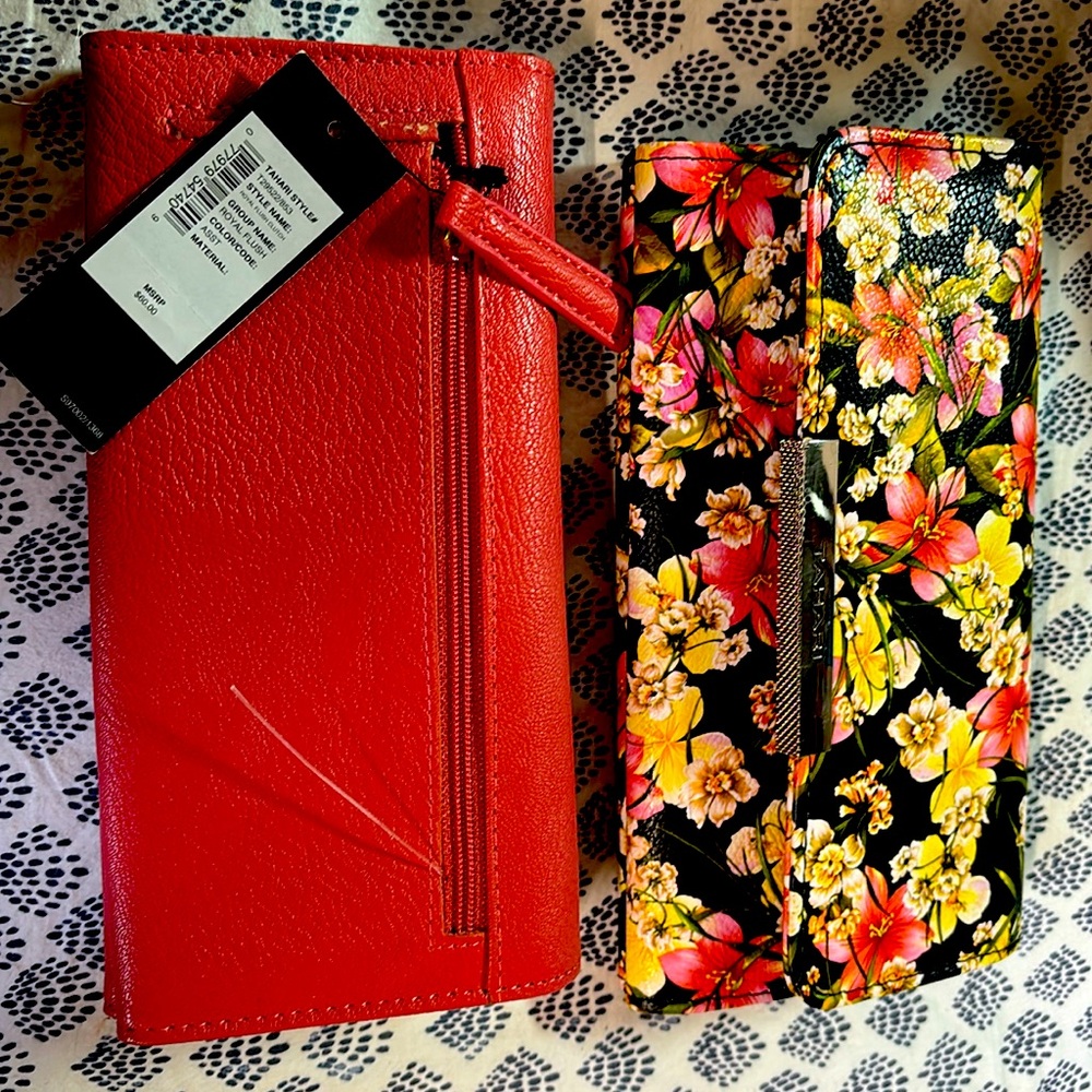 NWT Tahari leather bi fold floral wallet